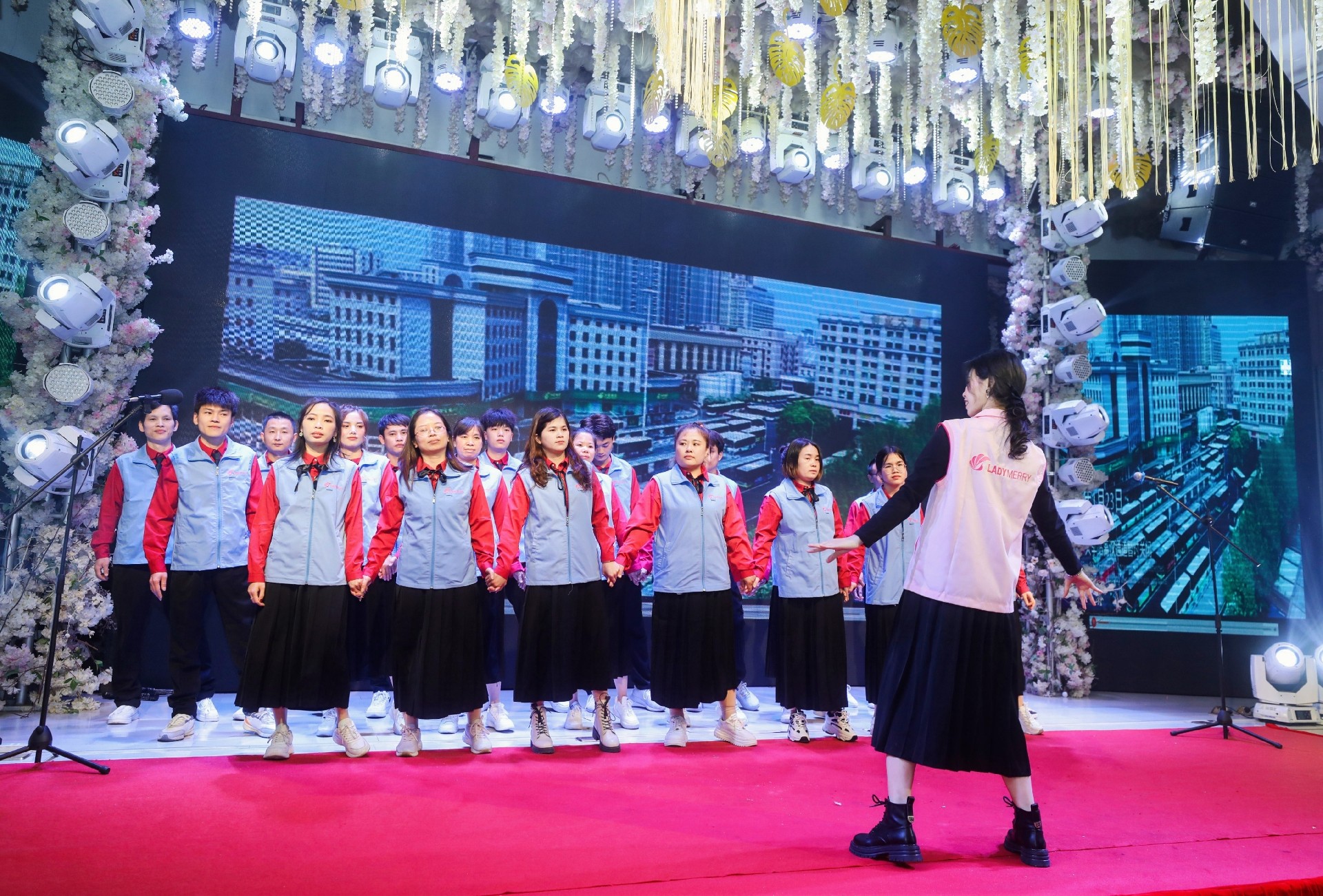 1705995424189102.jpg 1705995424189102.jpg